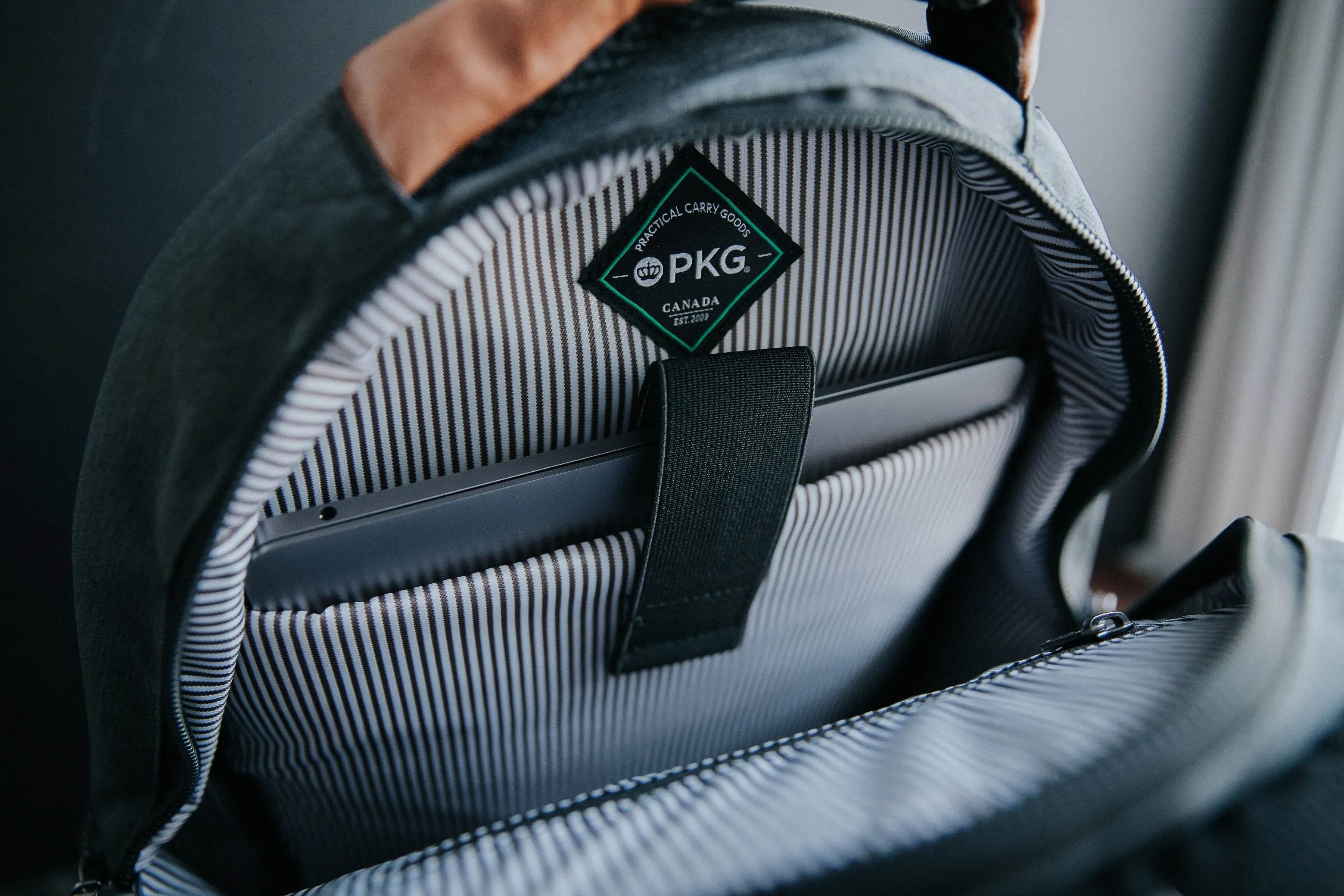 DURHAM Commuter Backpack - RECYCLED