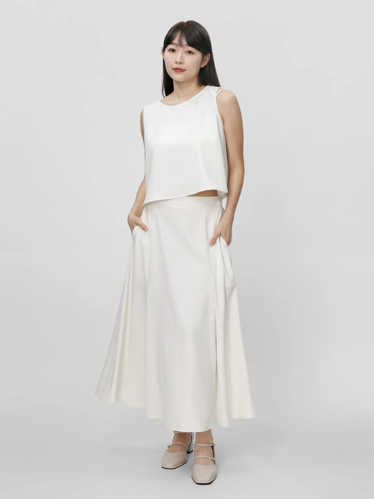 Ines Clean Flowy Dress Set