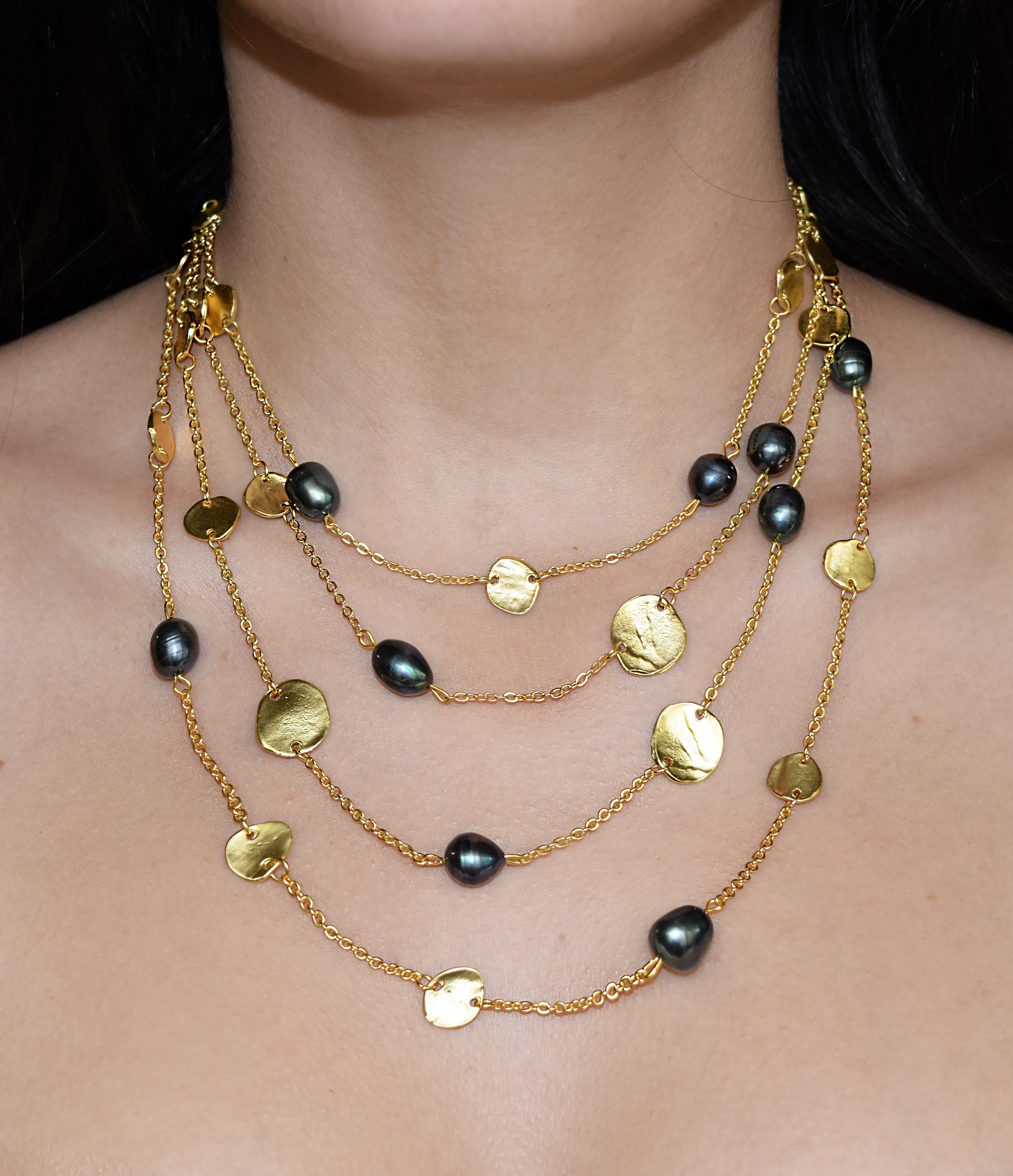 Mini coin X Peacock Pearl Layered Necklace