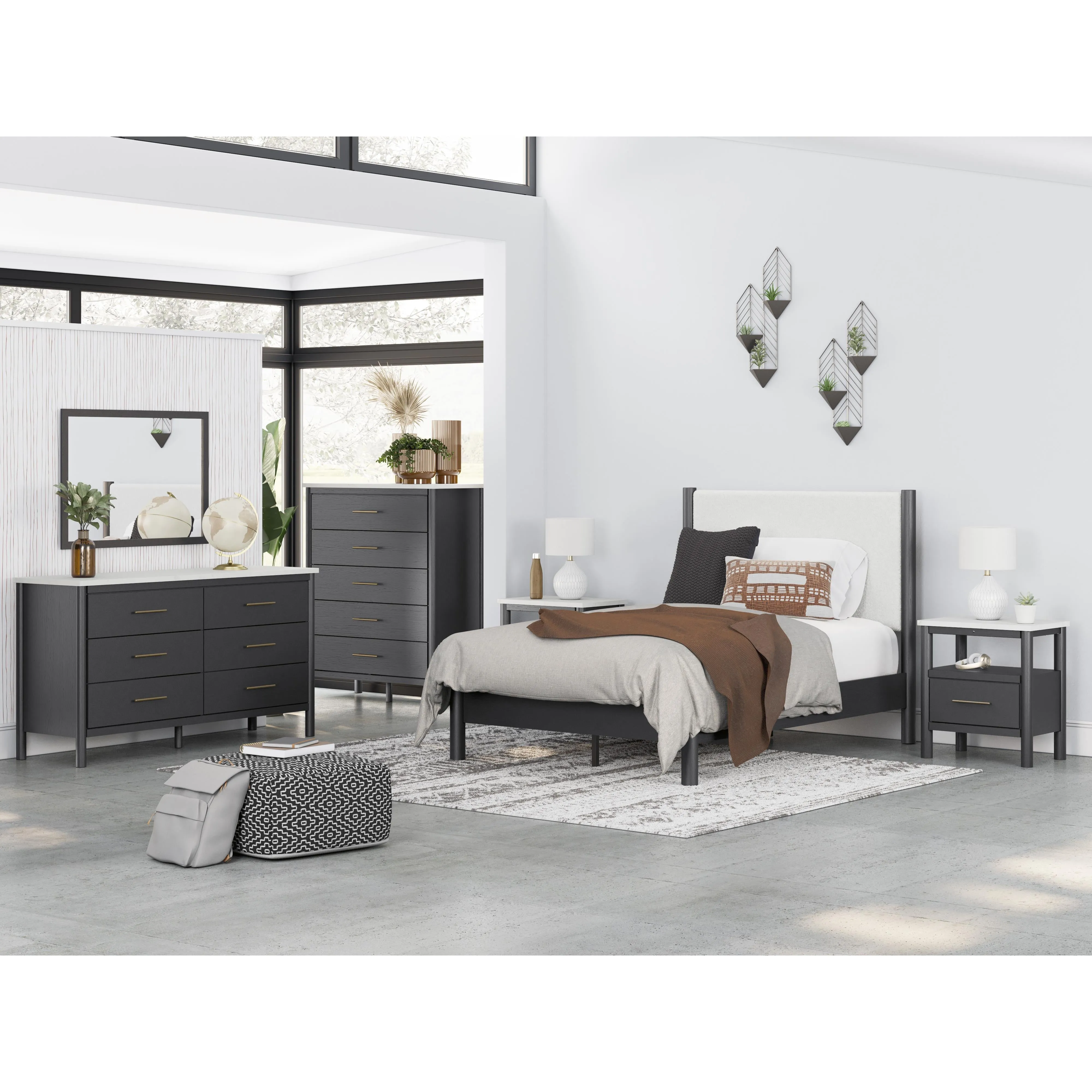 Signature Design by Ashley Cadmori 5-Drawer Chest B2616-345