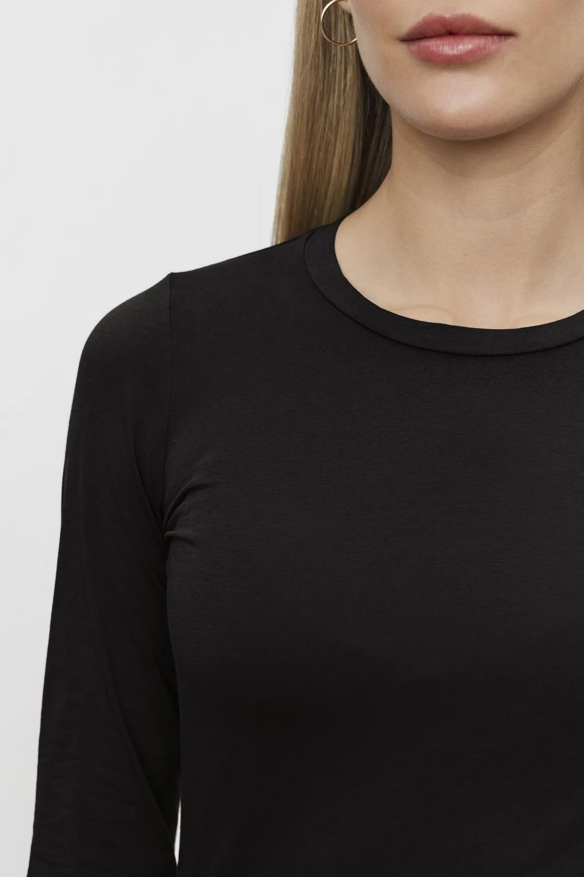 ZOFINA TEE